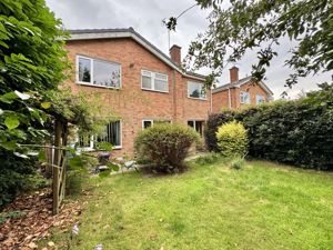 Rear Aspect - click for photo gallery